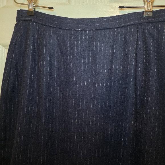 Terry Lewis Navy Stripe Wool Blend A-line Skirt Size M - Picture 2 of 8